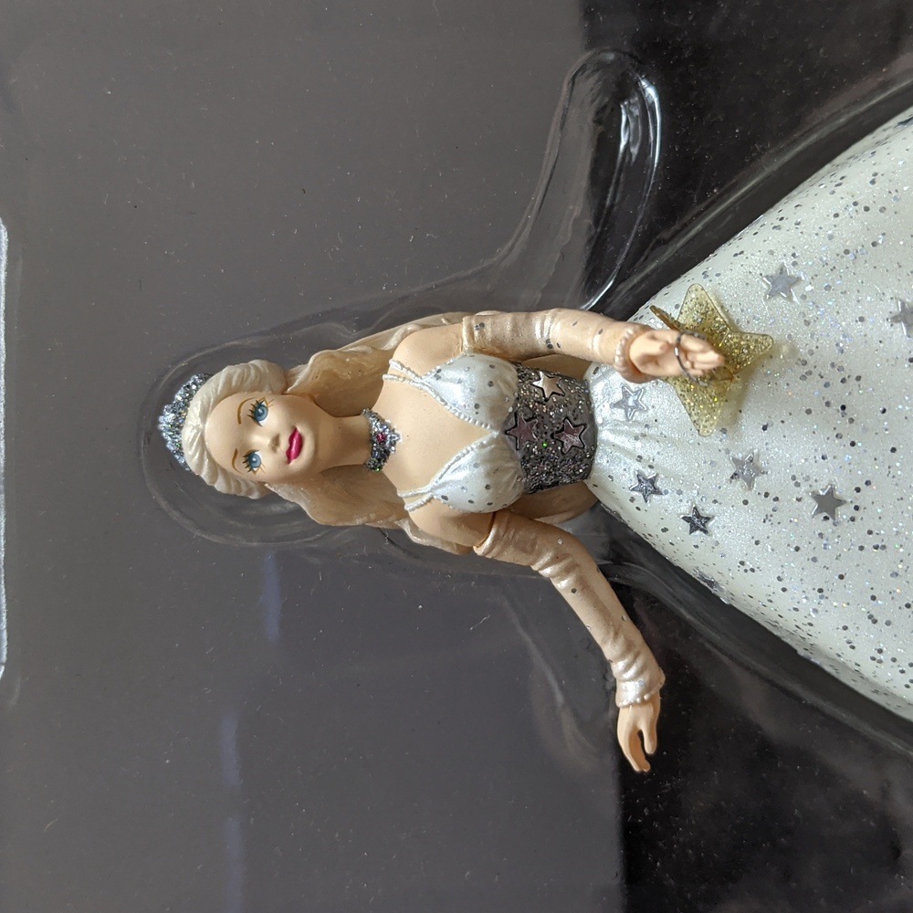 HALLMARK Christmas Ornament Barbie Celebration 2001 Holiday Party Vtg Fancy - Picture 2 of 7